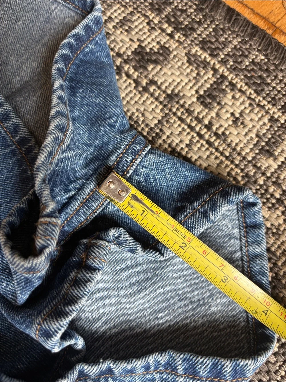 Favorite Daughter - Women’s Blue Denim Shorts - the short shorts - size 29
